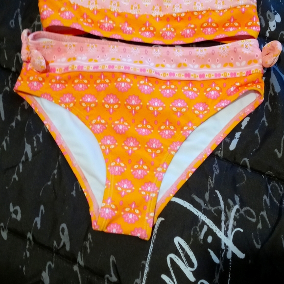 Nicole Miller 2 PC Multicolor Swimsuit Set. M/10 - Picture 3 of 4